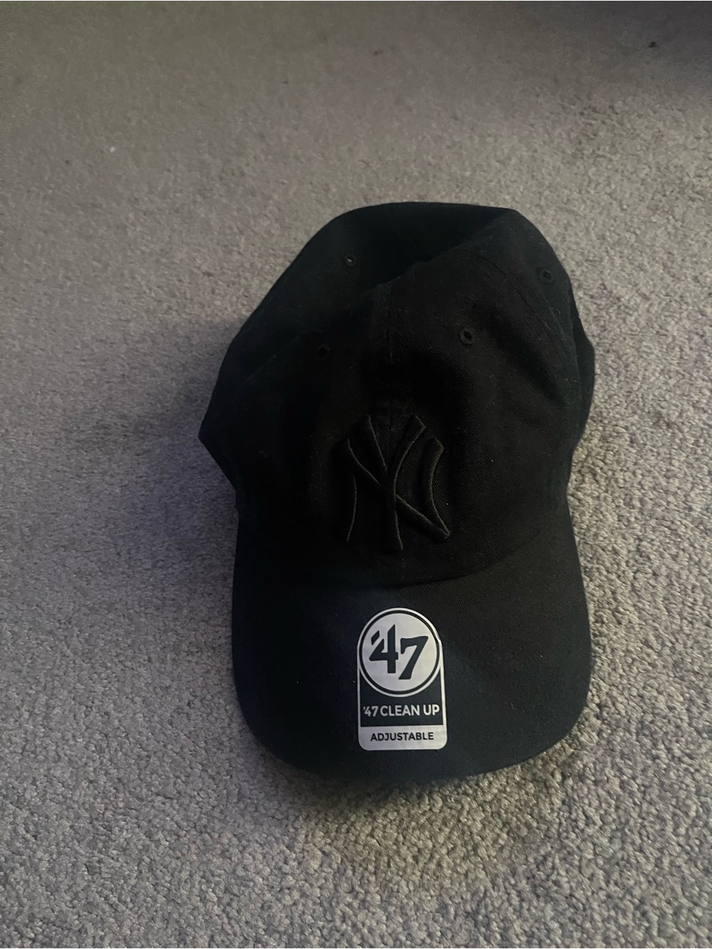 47 New York Yankees Black Embroidered Logo Cap